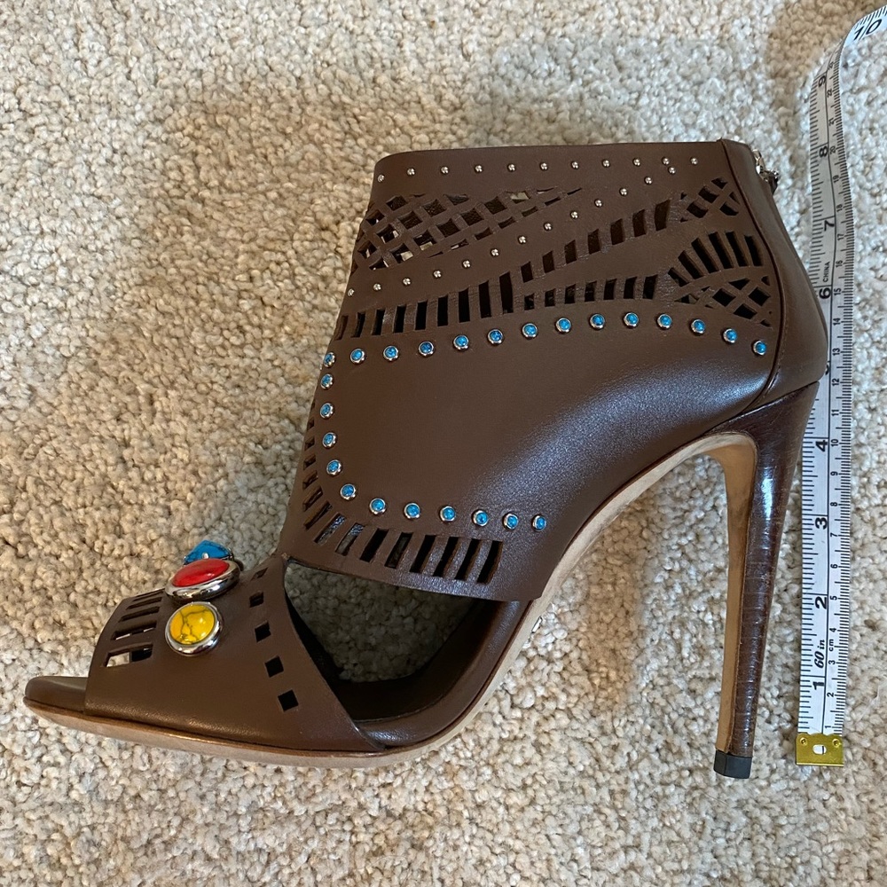 EUC Perforated Nut Brown Gucci Booties sz 39.5 - Picture 9 of 9